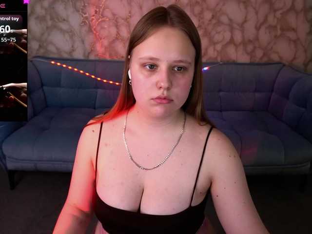 CrystallPaws's BongaCams show and profile