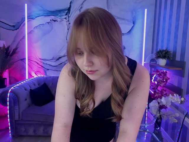  CrystallPaws chat room