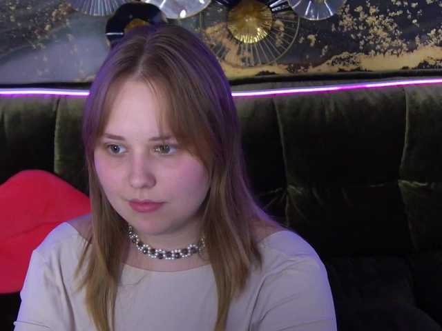  CrystallPaws chat room