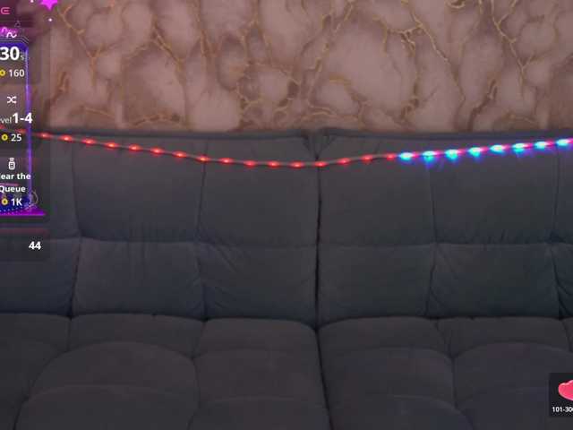 CrystallPaws's BongaCams show and profile