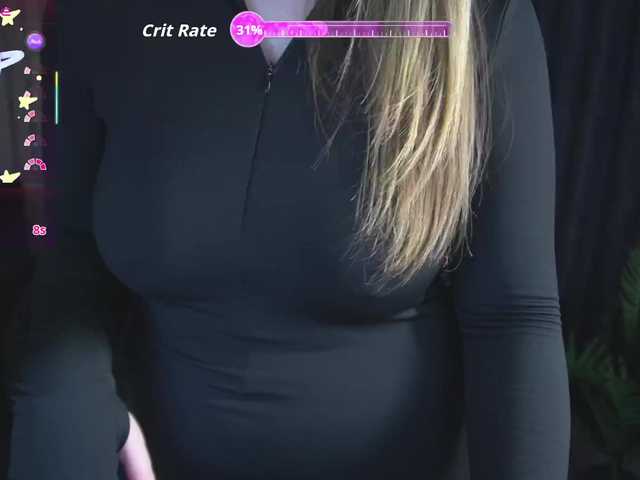 CrystallPaws's BongaCams show and profile