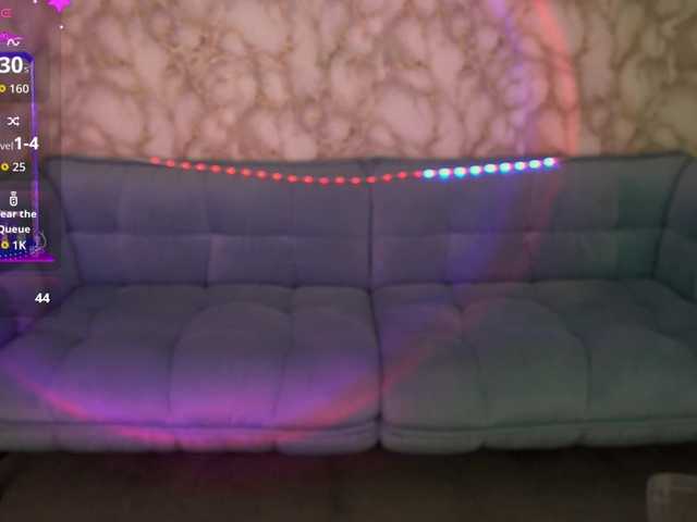 CrystallPaws's BongaCams show and profile