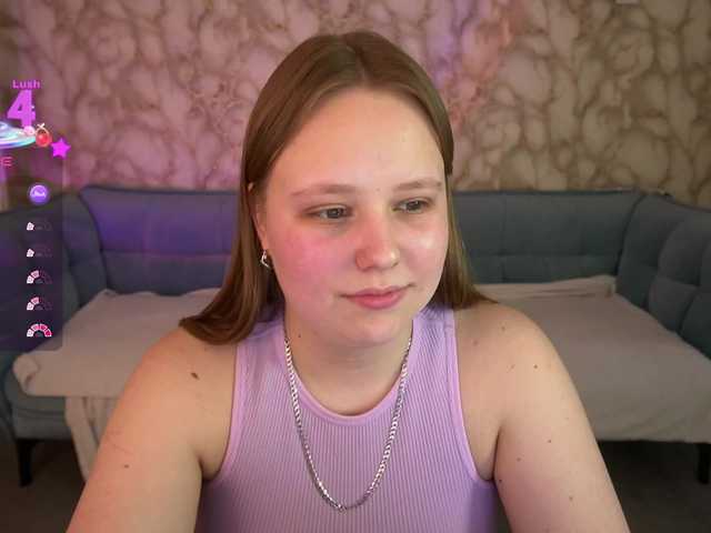 CrystallPaws's BongaCams show and profile