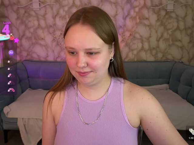 CrystallPaws's BongaCams show and profile