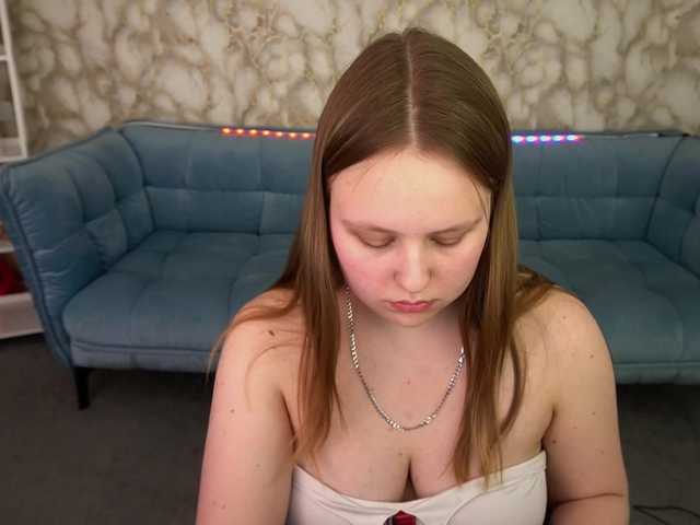 CrystallPaws's BongaCams show and profile