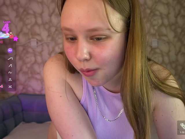 CrystallPaws's BongaCams show and profile