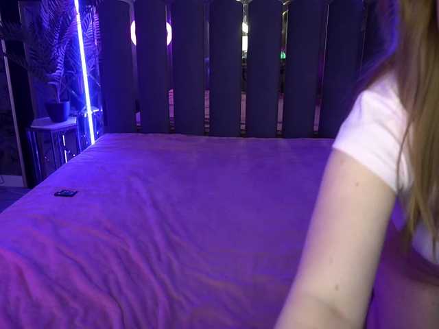  CrystallPaws chat room