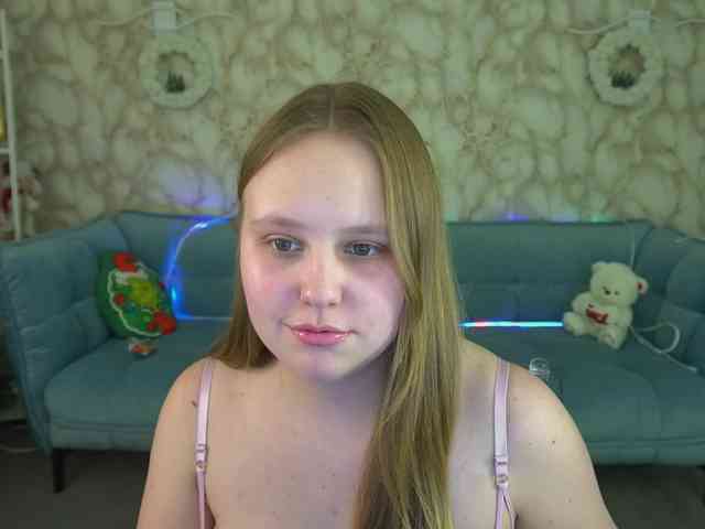 CrystallPaws Live Webcam on BongaCams
