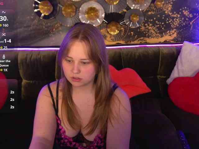 CrystallPaws Live Webcam on BongaCams