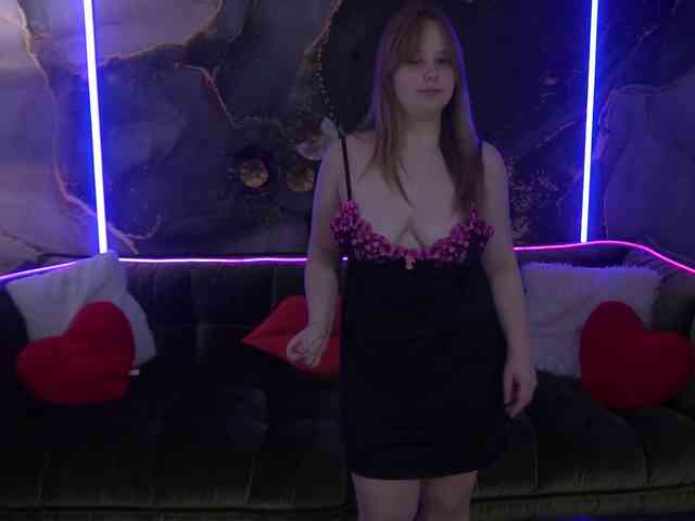 live nude webcam CrystallPaws