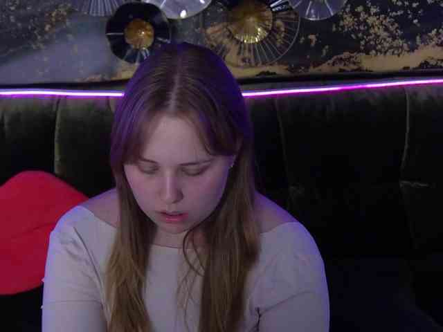 porno chatroom CrystallPaws
