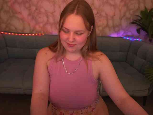 CrystallPaws Live Webcam on BongaCams