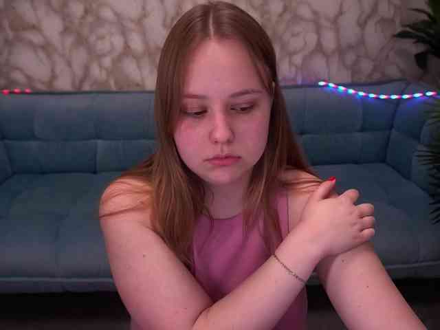 CrystallPaws webcam