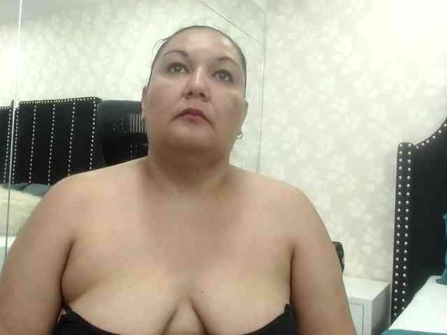 DevoraSanderrss webcam