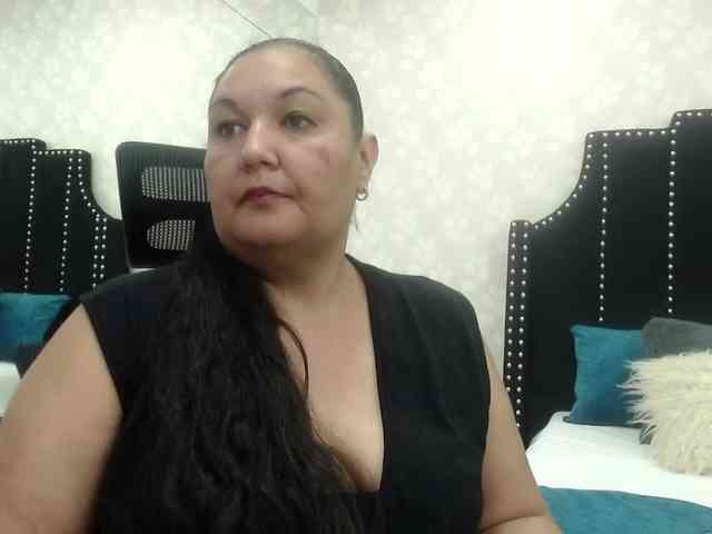 DevoraSanderrss webcam