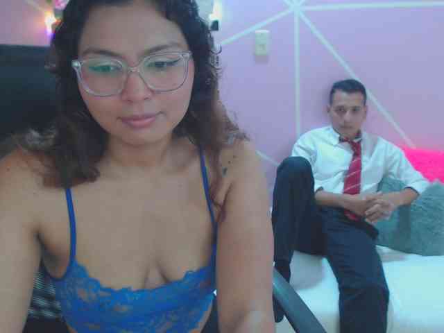 SOFIA-AND-LIAM webcam