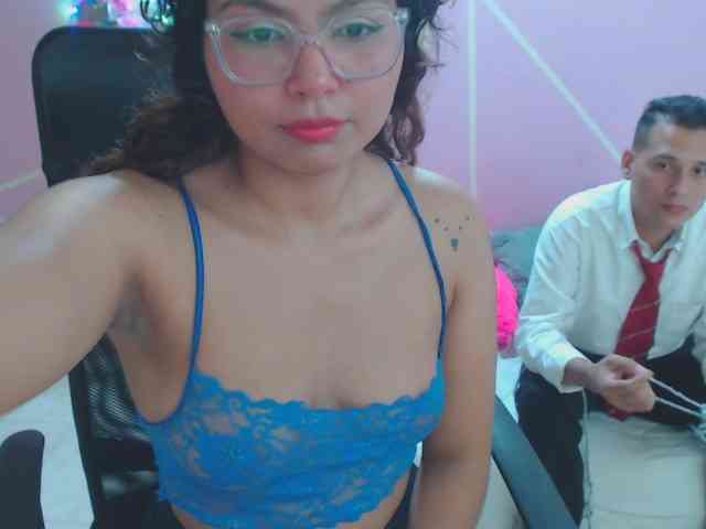 SOFIA-AND-LIAM webcam