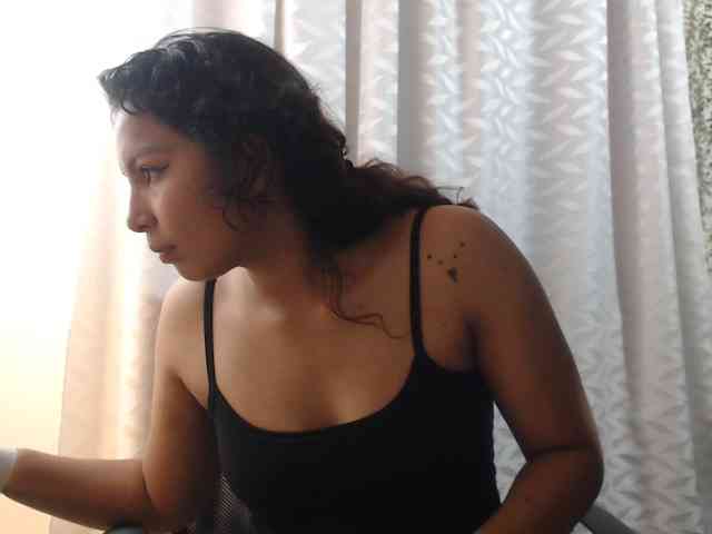 SOFIA-AND-LIAM webcam