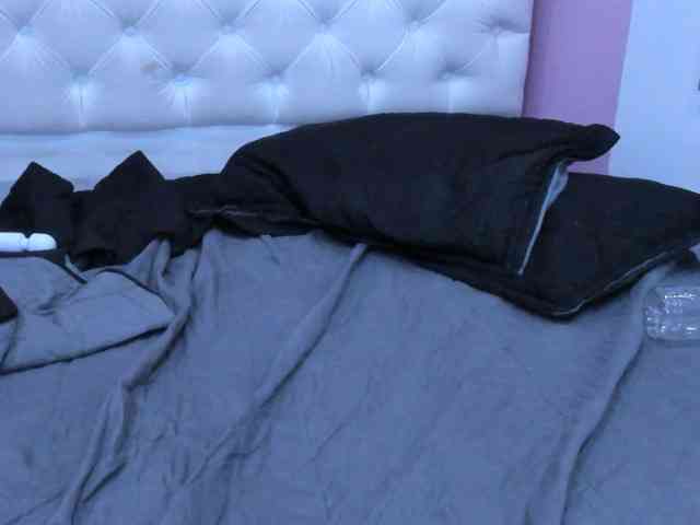 AmaranthaGrey webcam