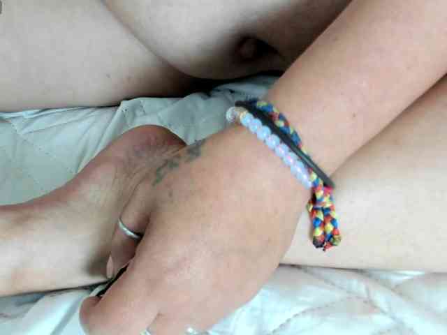 AmaranthaGrey webcam