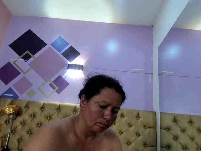 AmaranthaGrey webcam