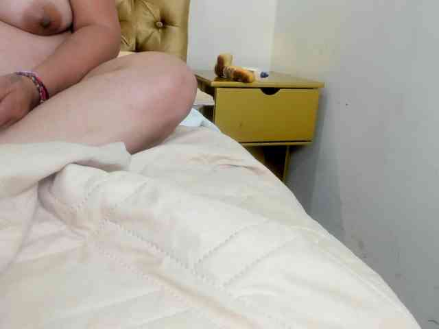 AmaranthaGrey webcam