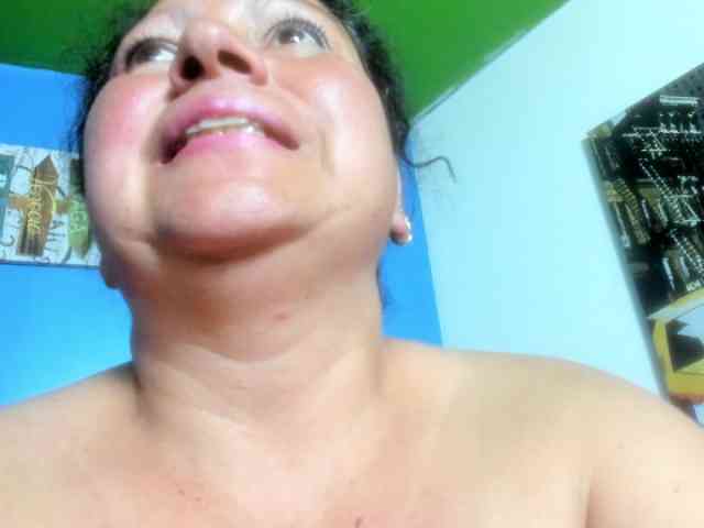 AmaranthaGrey webcam