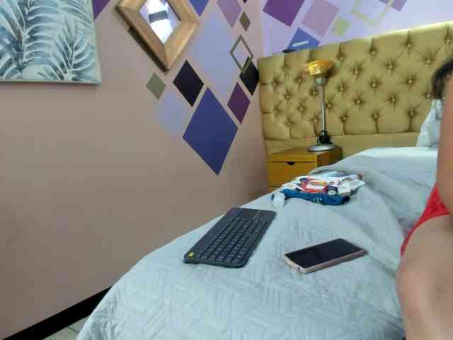 AmaranthaGrey webcam
