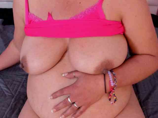 AmaranthaGrey webcam