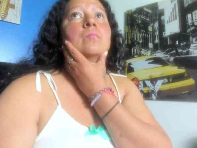 AmaranthaGrey webcam