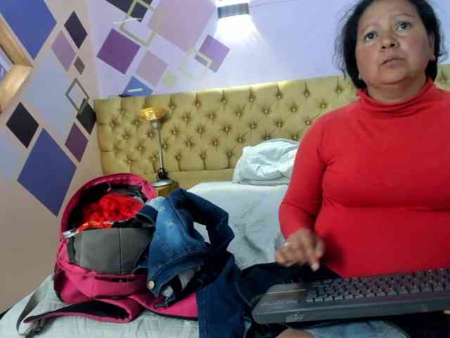 AmaranthaGrey webcam