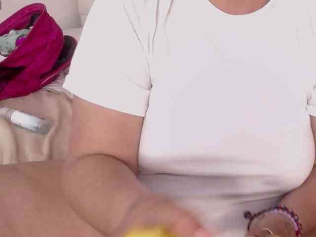 AmaranthaGrey webcam