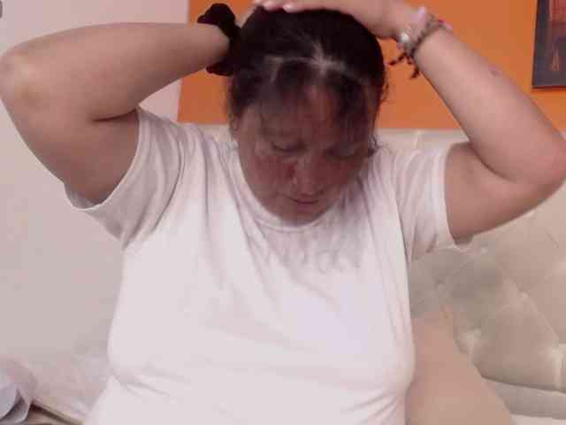 AmaranthaGrey webcam