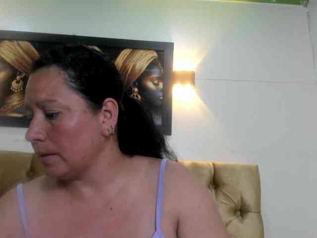 AmaranthaGrey webcam