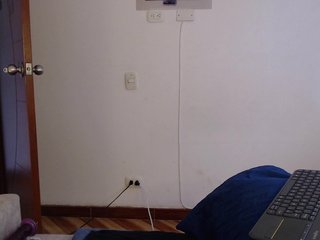 alicehorny Porn Show