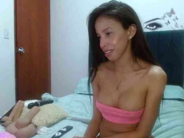 Keylertrue18 webcam