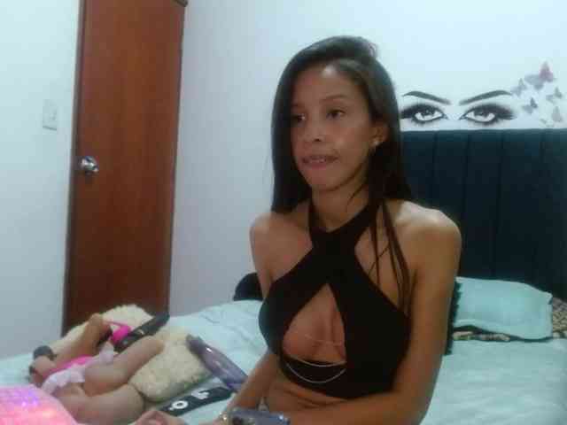 Keylertrue18 webcam