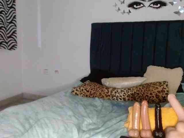 Keylertrue18 webcam