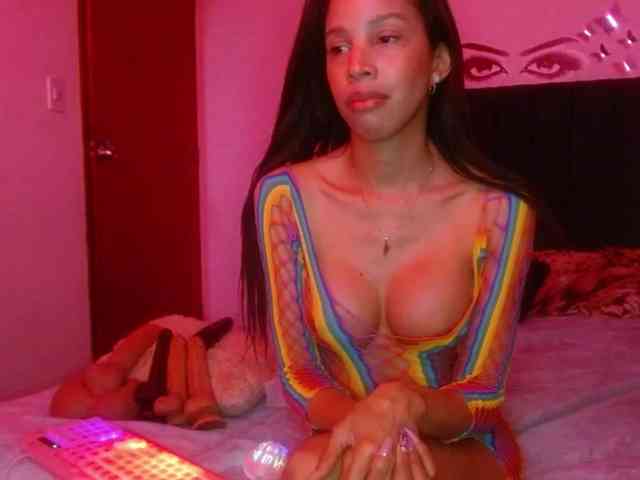 Keylertrue18 webcam