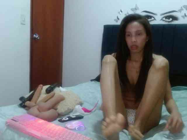 Keylertrue18 webcam