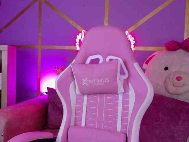 Chloegil webcam
