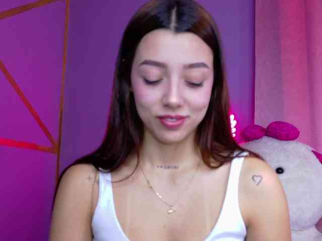 Chloegil webcam