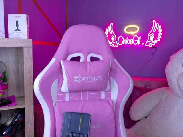Chloegil webcam
