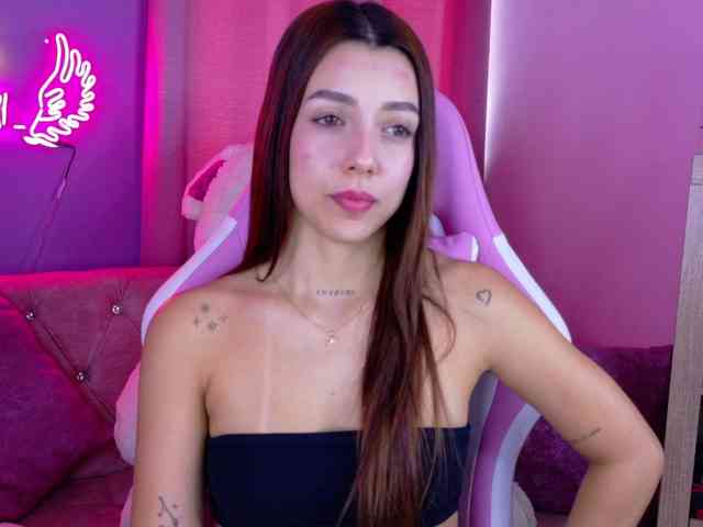 Chloegil webcam