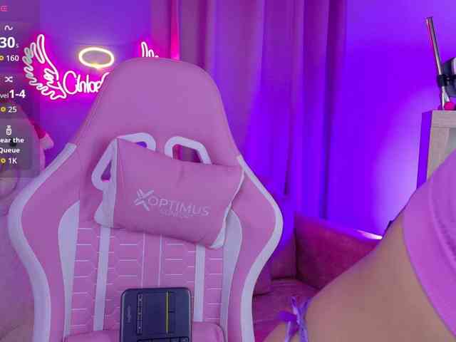 Chloegil webcam