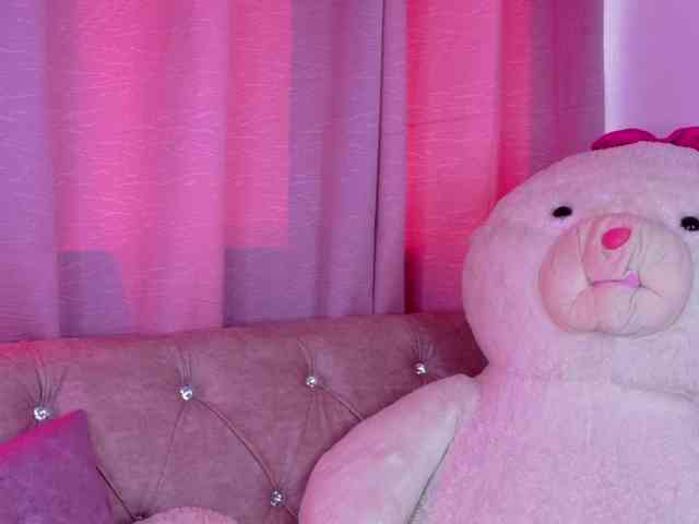 Chloegil webcam