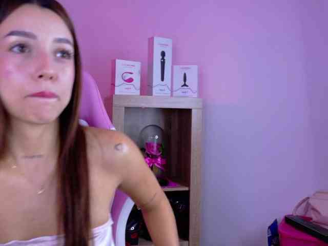 Chloegil webcam