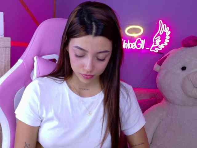 Chloegil webcam