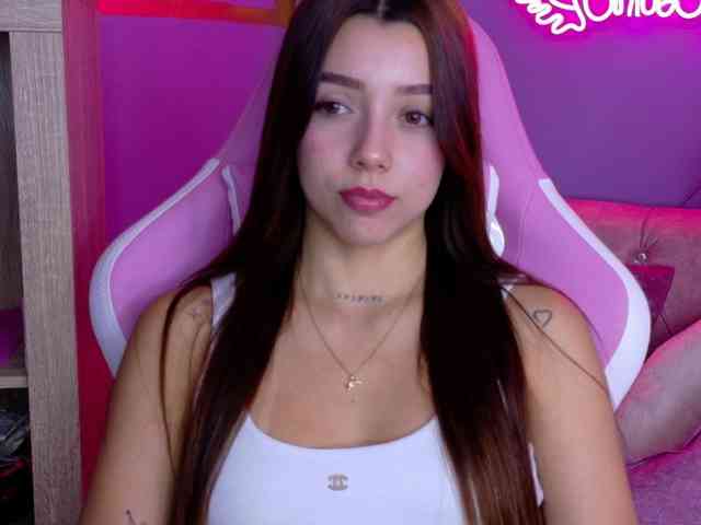 Chloegil webcam