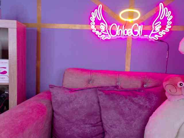 Chloegil webcam